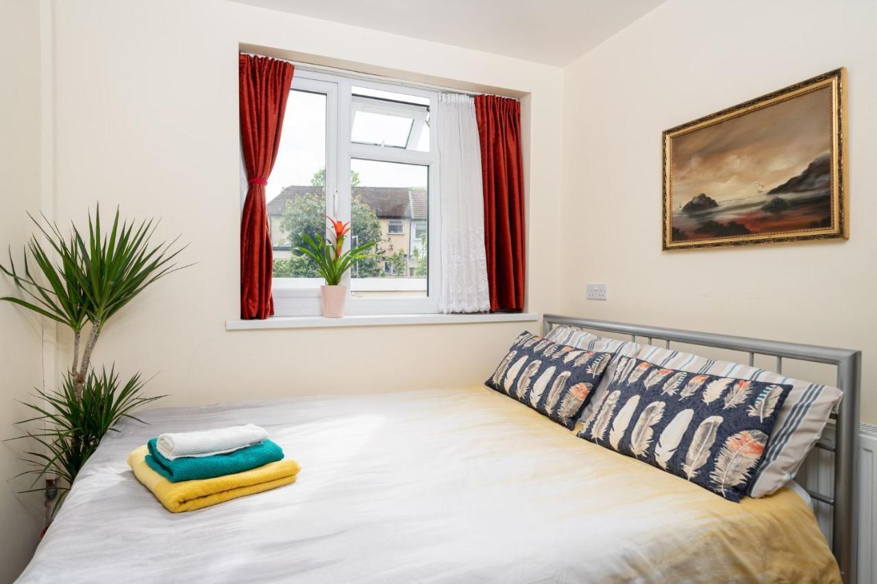 F5 Private Double Room London Eksteriør bilde